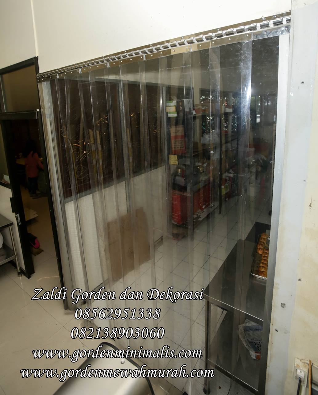 Tirai Gorden Plastik PVC Transparan untuk Restoran dan Toko Roti